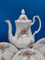 Royal Albert – Moss Rose – Kaffee-Service aus Bone China mit, Antiquités & Art