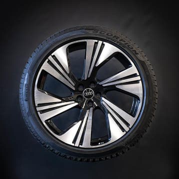 22 inch velgen Audi Q8 Winterbanden 265/40/22  Origineel, Ophalen of Verzenden, Banden en Velgen