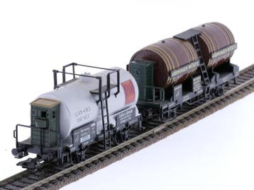 Schaal H0 Märklin 84791 en 84792 set van 2 museumwagens j.., Gebruikt, Overige typen, Ophalen of Verzenden, Analoog