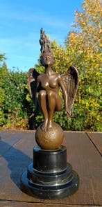 sculptuur, gevleugelde vrouw - 35 cm - brons marmer