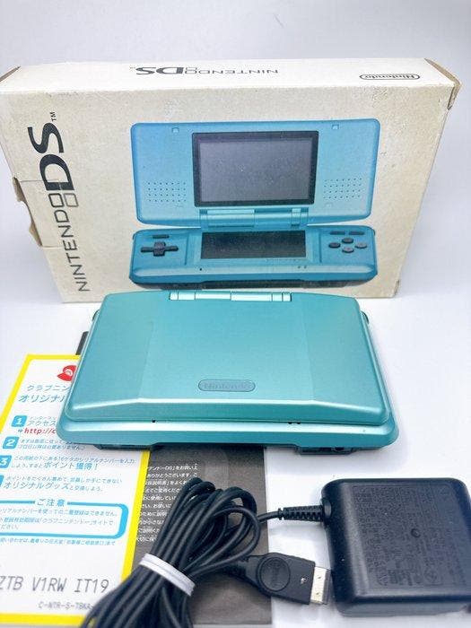 Nintendo - Nintendo DS Turquoise Blue Console Boxed Charger, Consoles de jeu & Jeux vidéo, Consoles de jeu | Accessoires Autre