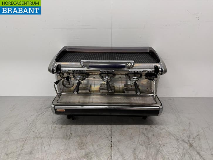 Faema Emblema Espressomachine 3 groeps 400V Horeca, Zakelijke goederen, Horeca | Keukenapparatuur, Ophalen of Verzenden