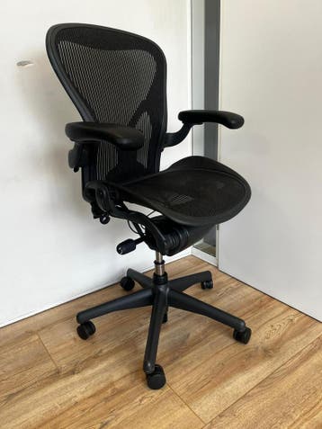 Aeron From Herman Miller - Including PostureFit Kit, Verzenden, Zwart, Zo goed als nieuw, Bureaukruk