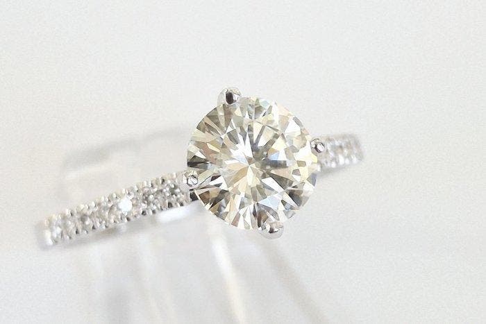 Verlovingsring - 14 karaat Witgoud - 1.13ct. tw. Diamant, Bijoux, Sacs & Beauté, Bijoux anciens