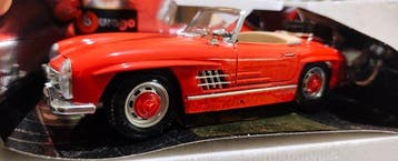 Bburago, Maisto 1:18 - Modelauto (5) - Mercedes-Benz 300 SL,, Hobby en Vrije tijd, Nieuw