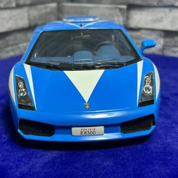 Autoart 1:18 - Modelauto - AUTOart Millennium 1:18, Nieuw