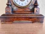Horloge musicale de cheminée - Bois - 1930-1940