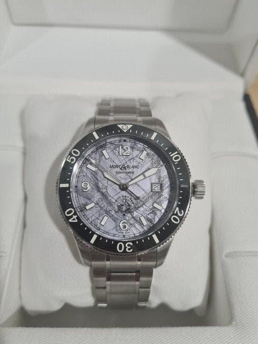 Montblanc - iced sea automatic date gray - 130793 - Homme -, Handtassen en Accessoires, Horloges | Heren