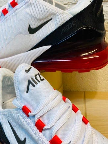 Nike - Air Max 270 Red P40 - Sneakers - Maat: EU 40 - Nieuw