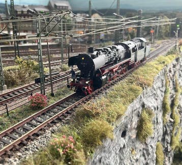 Tillig TT - 02099 - Stoomlocomotief met tender (1) - BR 051, Nieuw