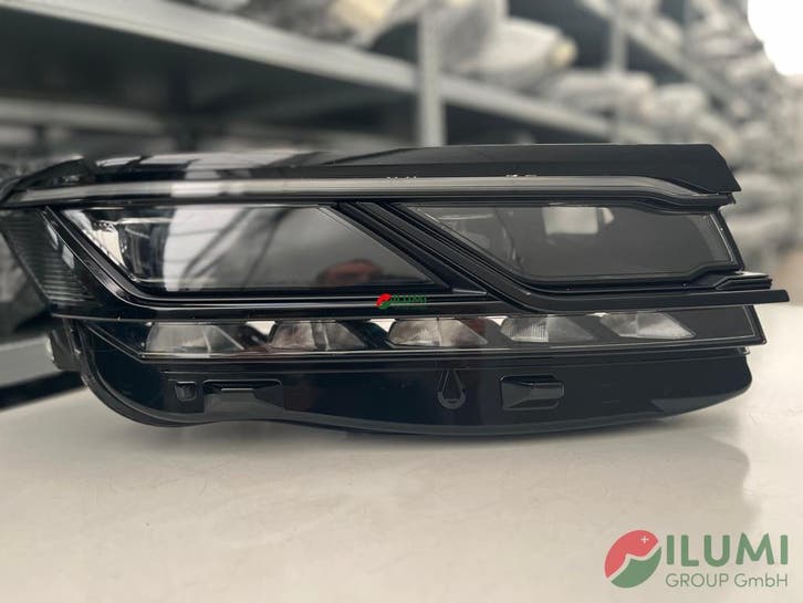 VW TOUAREG III 3 761 FULL LED R-LINE PHARE AVANT D 76194108, Auto-onderdelen, Verlichting, Gebruikt, Volkswagen, Verzenden
