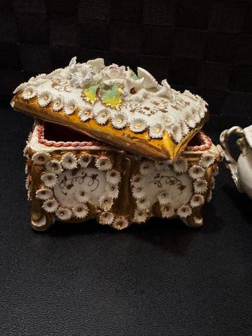 Boîte à bijoux (2) - Porcelaine