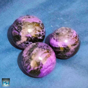 Charoiet-sferen, (Baikalmeer)- 245 g - (3), Collections