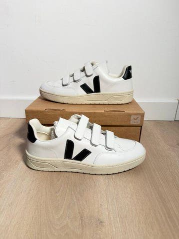 Veja - Sneakers - Taille : EU 37 - Neuf avec étiquette, Nieuw