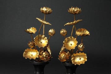 Fleurs de lotus Jyoka avec vases (paire) – Accessoires