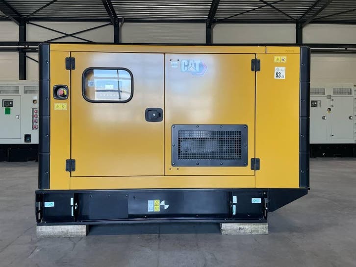 CAT DE65E0 - 65 kVA Generator - DPX-18010, Articles professionnels, Machines & Construction | Générateurs, Enlèvement ou Envoi