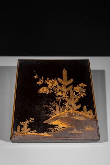 Doos - Een houten suzuribako met gouden lakafwerking,