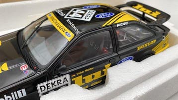 Autoart 1:18 - Voiture miniature - Ford sierra coswort Dtm, Nieuw