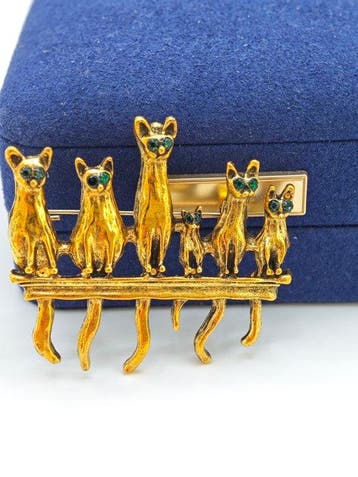 Sans prix de réserve - Broche Plaqué or, Argent, Chats en