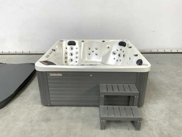 Veiling - RTE Jacuzzi las vegas  Balboa (5 personen), Nieuw