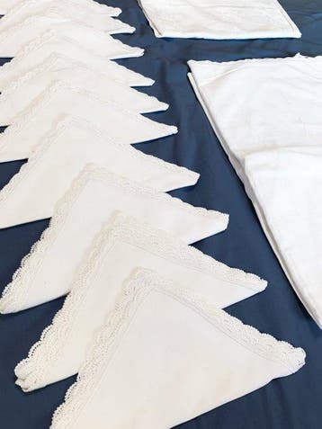 Tafelkleed - 240 cm - 159 cm - Twee bijpassende en