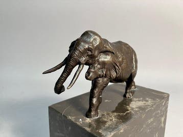 Statue, Wandelende Olifant - 21 cm - Bronze