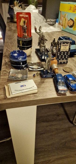 Collection de souvenirs - Gendarmerie, Antiquités & Art