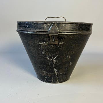 Decoratief ornament - Antieke Blikken Hoedendoos - Tole ware