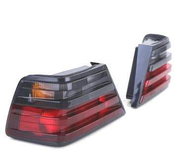 FEUX ARRIÈRE MERCEDES W124 85-93 ROUGE NOIR, Verzenden