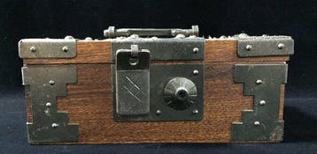Japanese Small Wooden Treasure Chest Box (Senryobako Style)