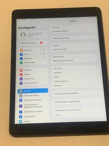 Apple iPad 10.2 (7th Generation, 2019) – Wi-Fi + Cellular –