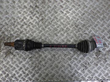Maserati Levante rechter vooras, Verzenden, Gebruikt