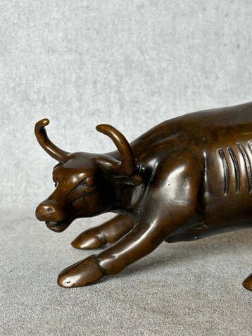 Sculpture, “Wall Street” stier - 12.5 cm - Bronze