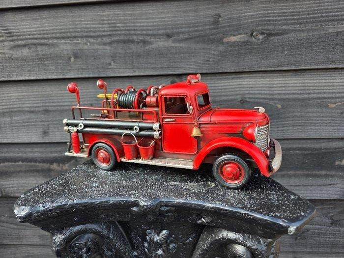 Decoratief ornament - Grote antieke brandweerwagen, Antiek en Kunst, Curiosa en Brocante