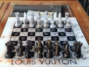 Dominique Kleiner - Louis Vuitton, Échiquier d’Art N°1/30, Antiek en Kunst