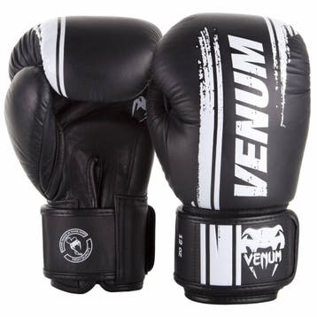 Venum (Kick)Bokshandschoenen Bangkok Spirit Muay Thai Zwart, Verzenden, Nieuw, Bokshandschoenen