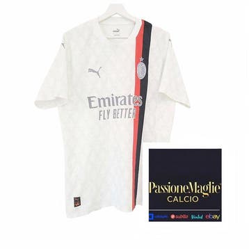 AC Milan - Championnat dItalie de Football - 2023 - Maillot