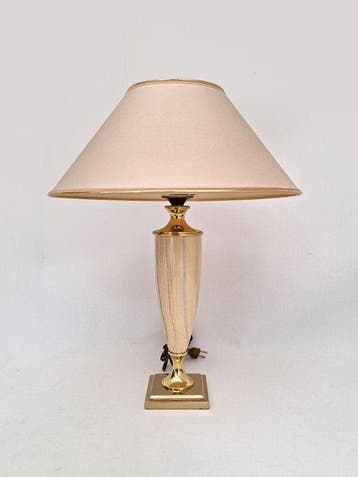Le Dauphin France - Lampe de table (2) - Saba, classe II -