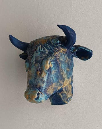 Vanessa Bonino - Metal Bull - materic