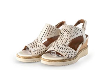Tamaris Sandalen in maat 39 Beige, Kleding | Dames, Tamaris, Verzenden, Beige, Sandalen of Muiltjes