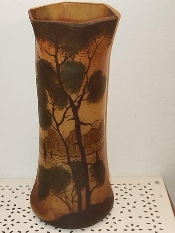 François Théodore Legras (1839-1916) - vase lacustre modèle