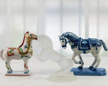 Franklin collectie - Beeld, 3 paarden - 12 cm - Porselein,, Antiquités & Art