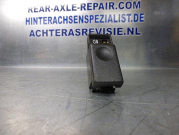 Schakelaar mistlamp Opel Monza, Senator, gebruikt., Verzenden, Gebruikt, Opel