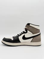 Nike - Nike Air Jordan 1 High Dark Mocha - Sneakers - Maat:, Kleding | Heren, Schoenen, Nieuw
