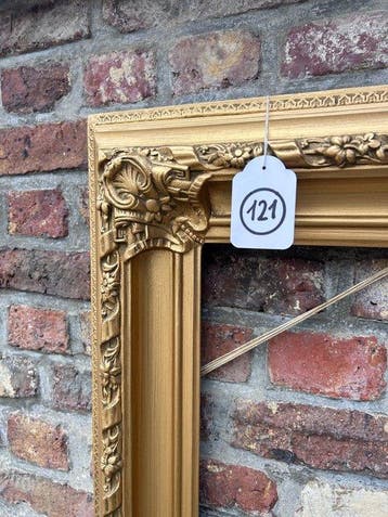 Lijst - 121. Grote Antieke goud vergulde schilderijlijst,