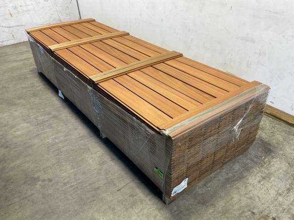 Veiling - 28x Rhombusprofielplank rib3 Ayous thermowood 300x, Doe-het-zelf en Bouw, Hout en Planken, Nieuw