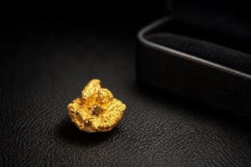 Goud Goud nugget - Hoogte: 6.26 mm - Breedte: 5.14 mm- 1.11