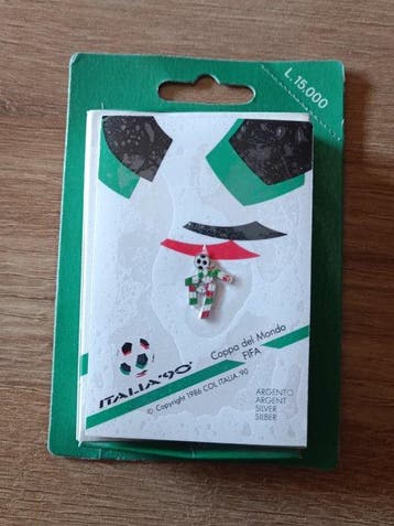 Wereldkampioenschap Voetbal - 1990 - Speld, Cocepa in zilver, Nieuw