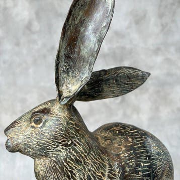 Sculpture, NO RESERVE PRICE - Patinated Hare Sculpture -
