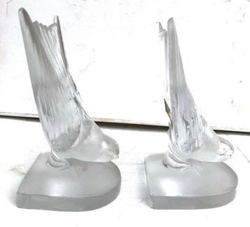 Lalique - René Lalique - Boekensteunen (2) - Kristal -